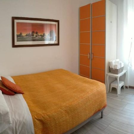 La Nena Appartamenti La Spezia Luaran gambar